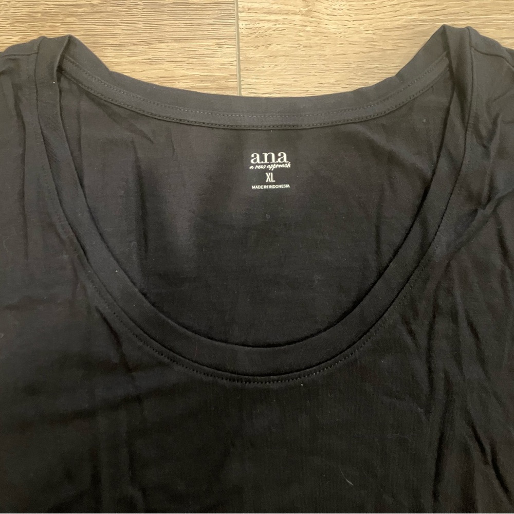 NWT A.n.a Women’s Scoop Neck Short Sleeve T-Shirt, Black, XL - Picture 10 of 11
